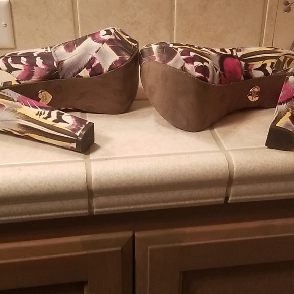 Platform heels - Picture 4 of 4